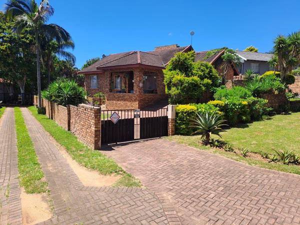 6 Bedroom House