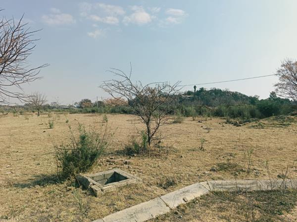 653 m² Land