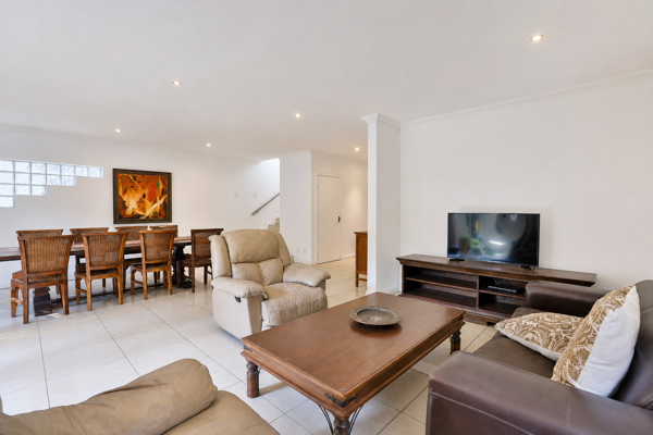 4 Bedroom Townhouse