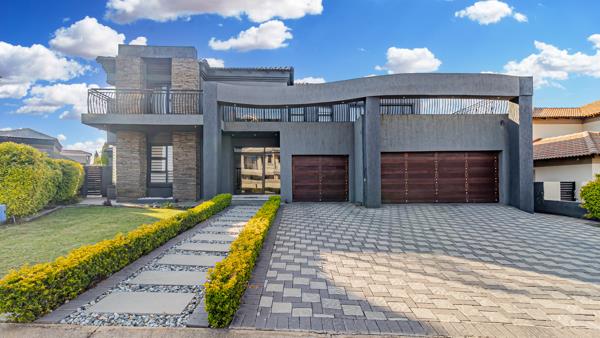5 Bedroom House