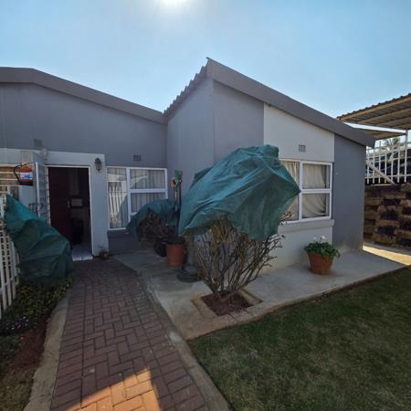 2 Bedroom Townhouse