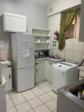 6 Bedroom Apartment