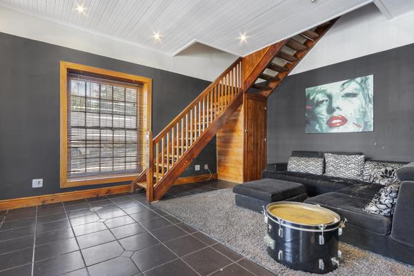 12 Bedroom House