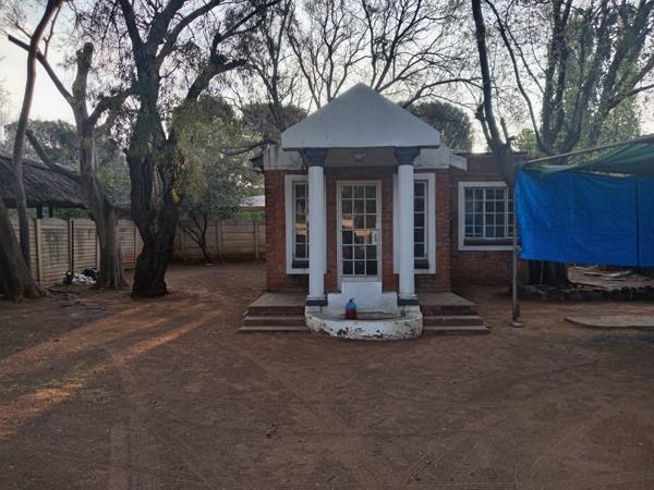 2 Bedroom Garden Cottage