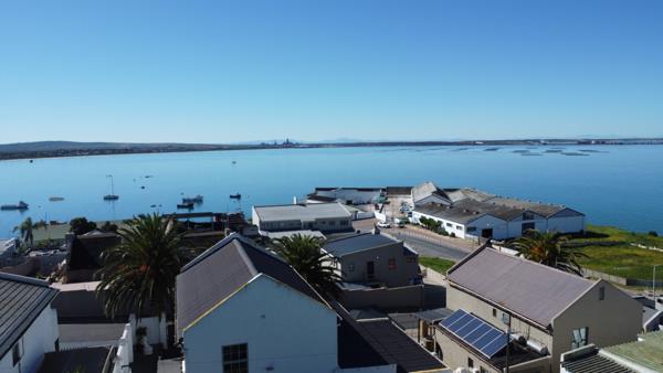 357 m² Land