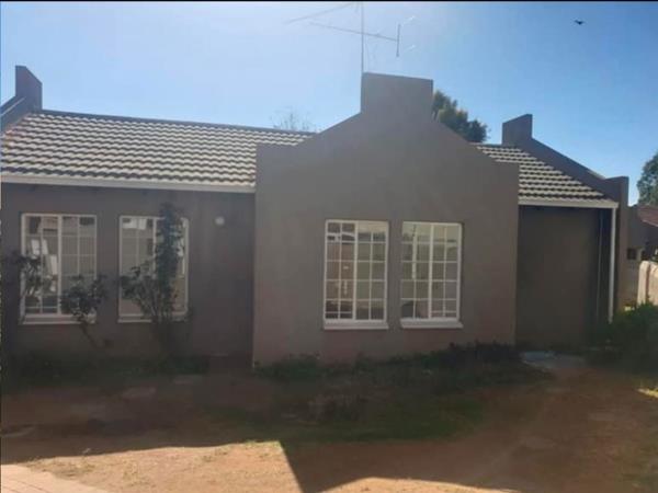 2 Bedroom House