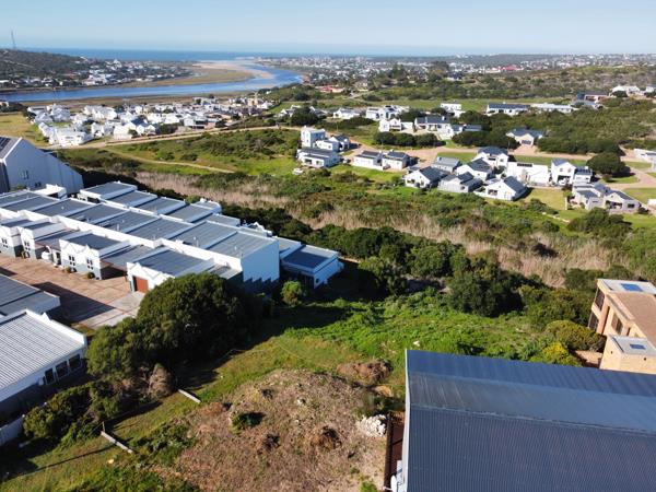 981 m² Land