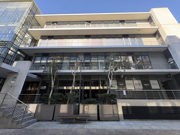 482 m² Commercial space
