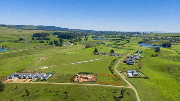 1 756 m² Land