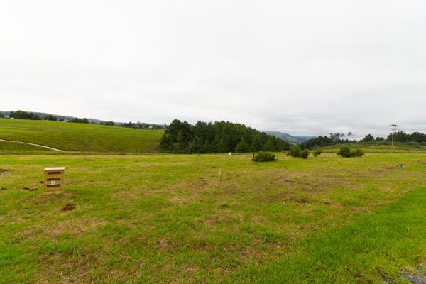 1 756 m² Land