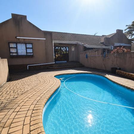 2 Bedroom Simplex