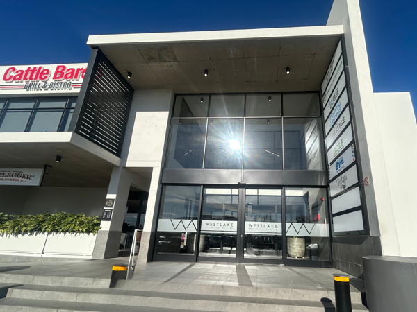 52.8 m² Retail Space