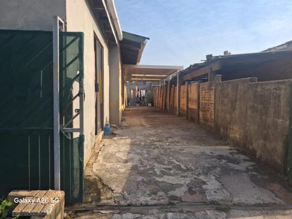 2 Bedroom House