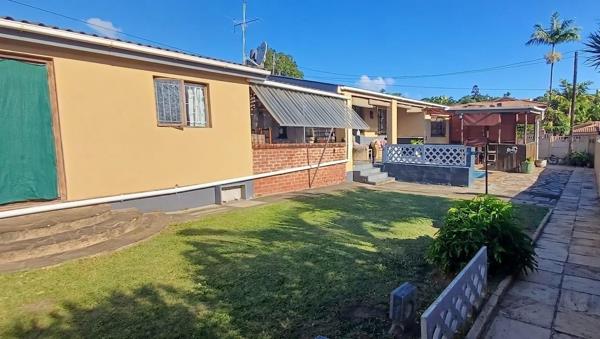 6 Bedroom Townhouse