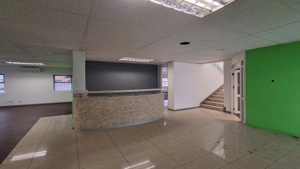 495 m² Commercial space