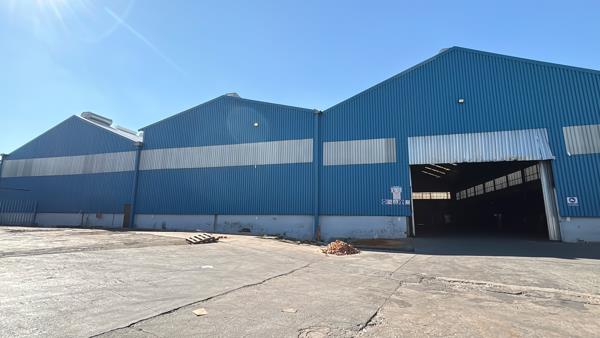 2 600 m² Industrial space