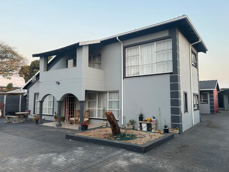 4 Bedroom House