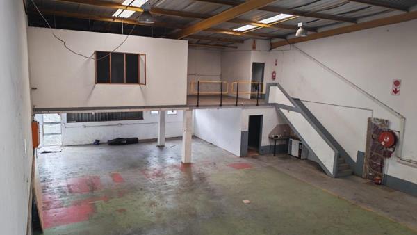 355 m² Industrial space