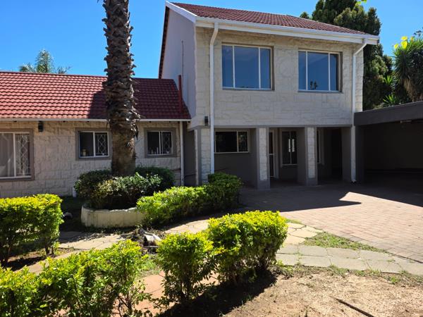 6 Bedroom House