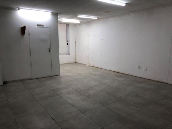 165 m² Commercial space