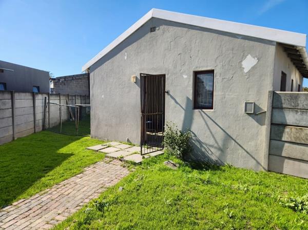 2 Bedroom House