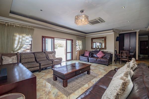 5 Bedroom House