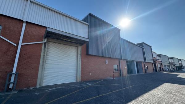 793 m² Industrial space