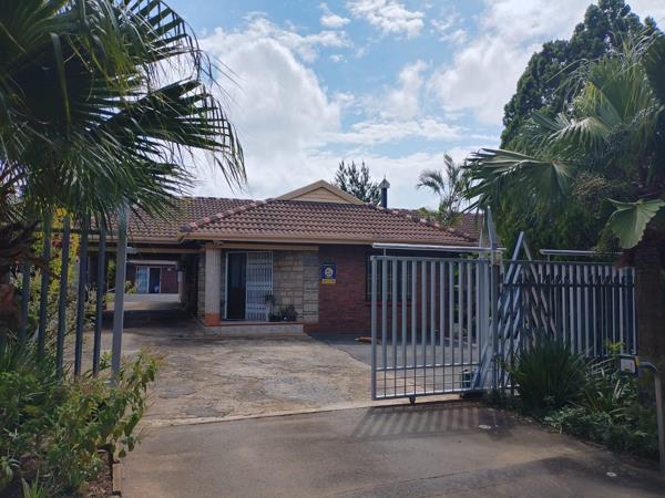 10 Bedroom House