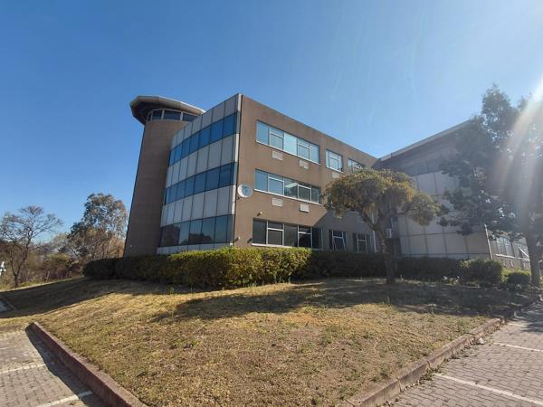 5 600 m² Commercial space