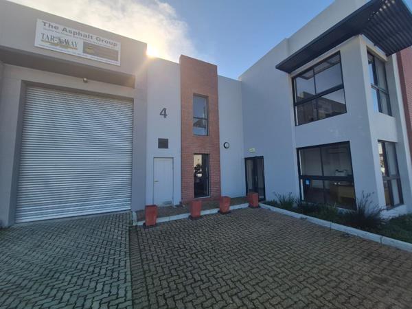 328 m² Industrial space