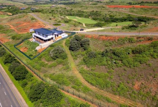 1 322 m² Land