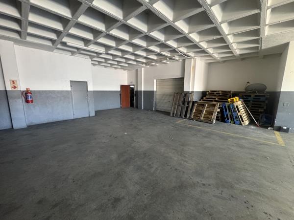 230 m² Industrial space