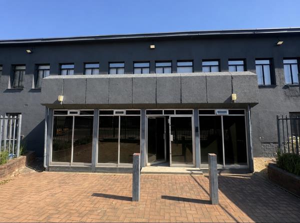 476 m² Commercial space