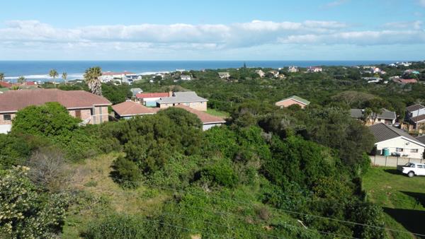 1 341 m² Land