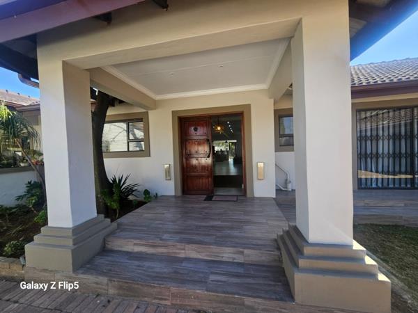 7 Bedroom House