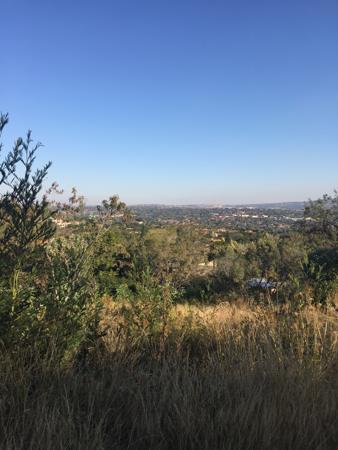 2 740 m² Land