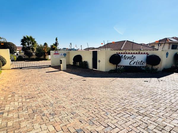 3 Bedroom Townhouse