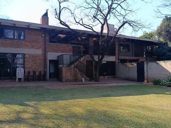 5 Bedroom House