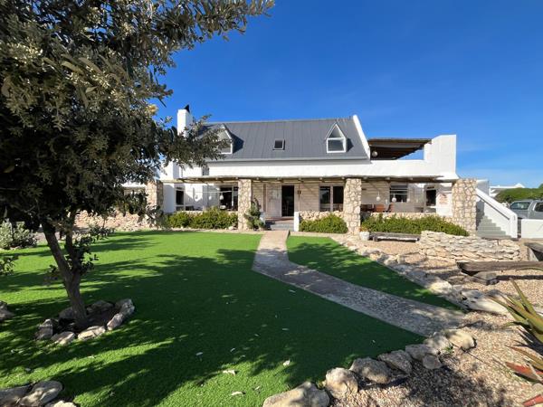 8 Bedroom House