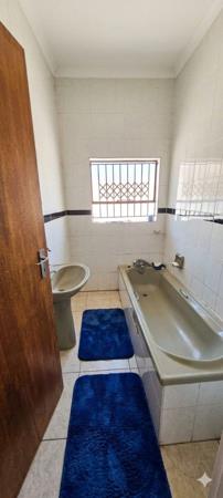 1 Bedroom House