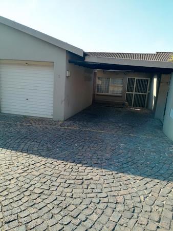 3 Bedroom Townhouse