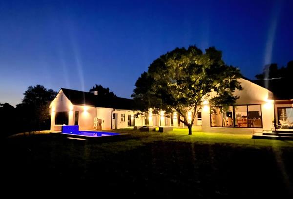 6 Bedroom House