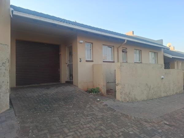 2 Bedroom Simplex