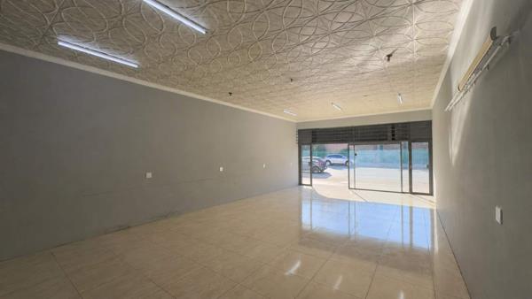 189 m² Commercial space