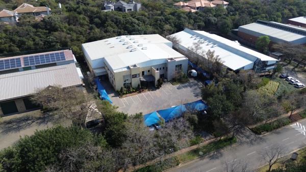 1 894 m² Industrial space