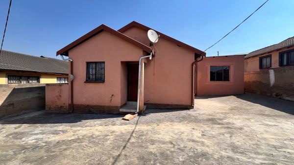 Bachelor apartment