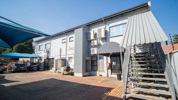 608.4 m² Commercial space