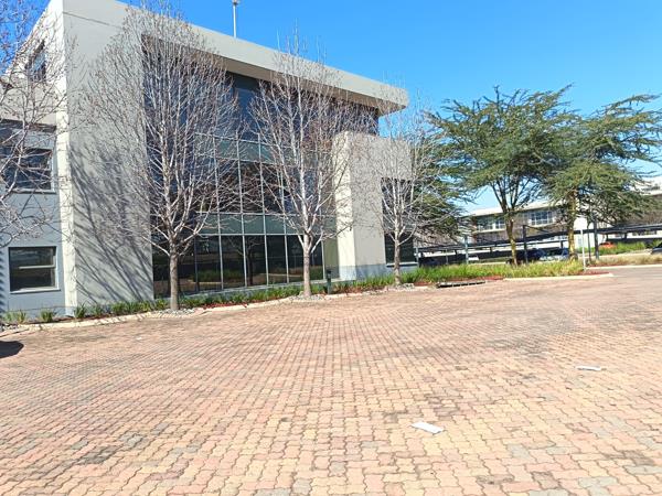 68.1 m² Commercial space