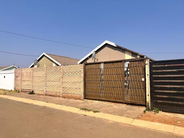 2 Bedroom House