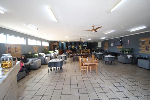 370 m² Commercial space